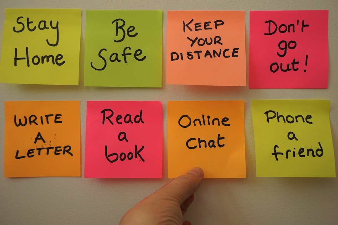 Navigating the Digital Maze: How to Thrive in the Age of Social Media Without Sacrificing Your Mental Health